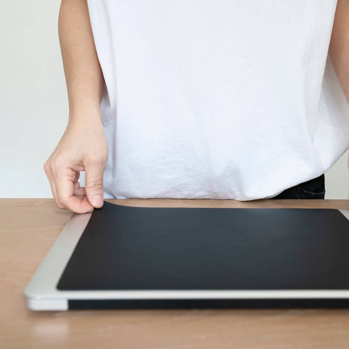 HMM - Wholesale Mousepad/Trackpad - Black Vegan Leather Mouse Pad, Slip-Resistant & Waterproof