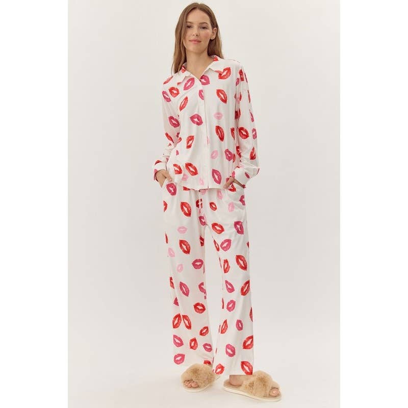 STYLE USA - Wholesale Sleepwear Set - Women's - NEW Lip Print Pajama Set4
