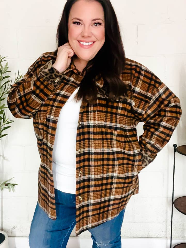 Sätt ihop dunjacka med rostpläd och djurtryck (öppet paket) för wholesale av Promenade