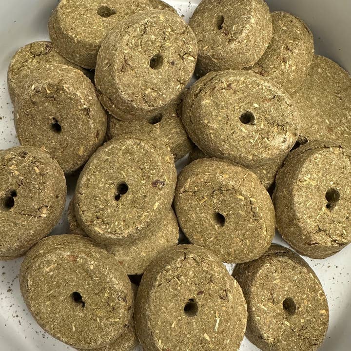 Ag-Alchemy Animal Nutrition - Wholesale Pet Treats - Dog - Apple Horse Treats - 20lb Bulk