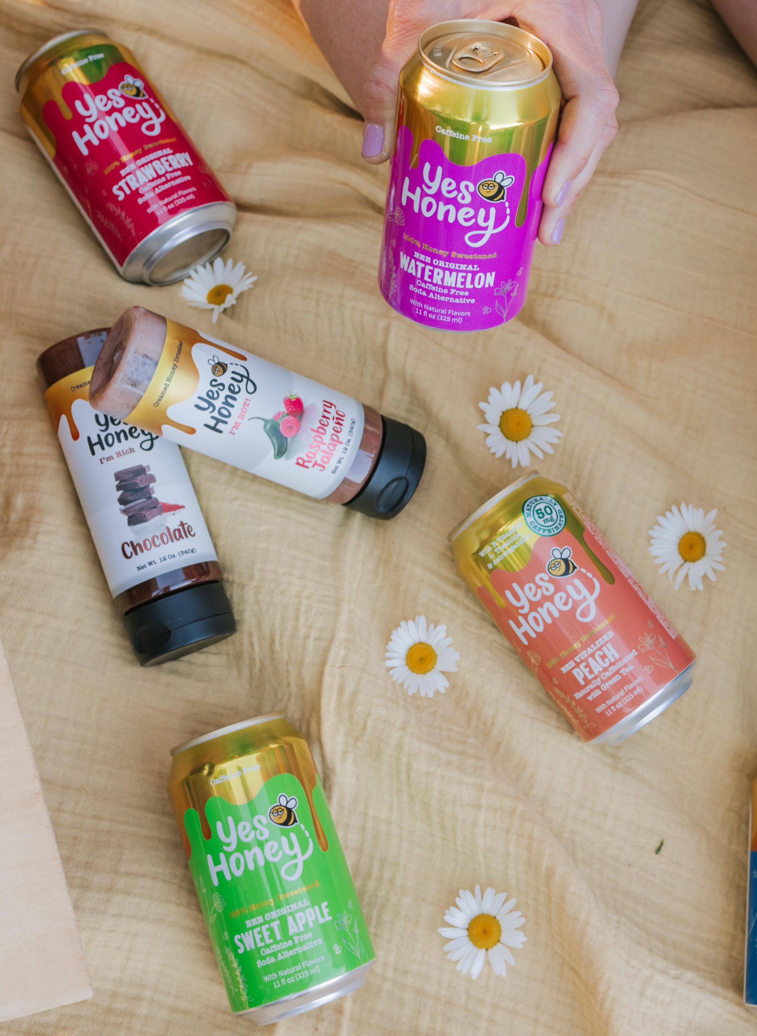 Yes Honey - Wholesale Soda/Carbonated Drink - Yes Honey - 100% Honey Sweetened Soda- Apple 4