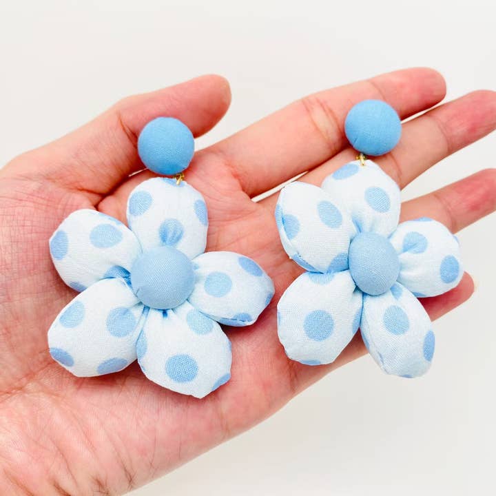 Mio Queena - Wholesale Dangle earrings - Fabric Flower Fashion Post Earrings