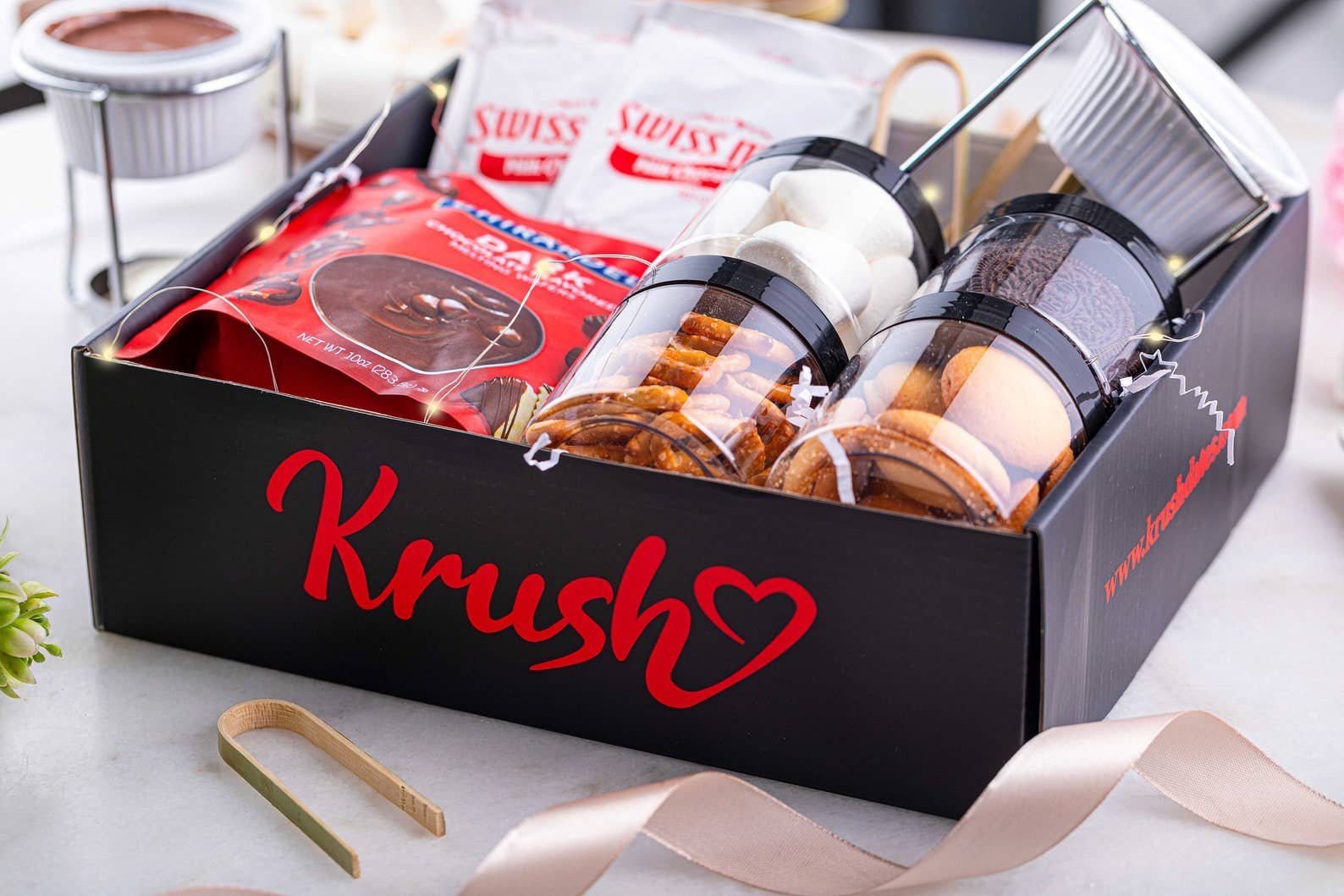 Krush Dates - Wholesale Chocolate Box - Chocolate Fondue Gift Box4