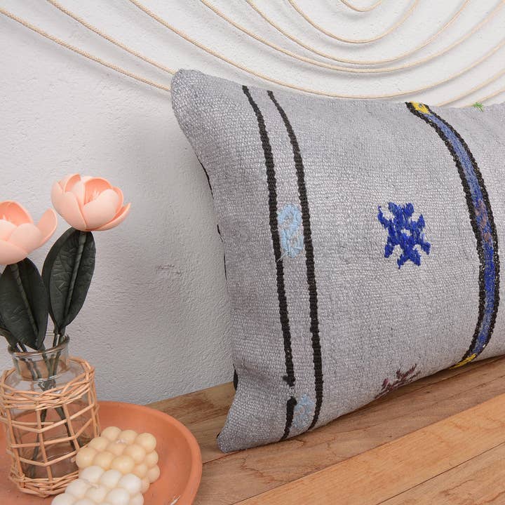 Vintage Kilim Kissenbezug Handgefertigt Türkisches Lendenkissen für den Großhandel von Kilim Pillow Decors