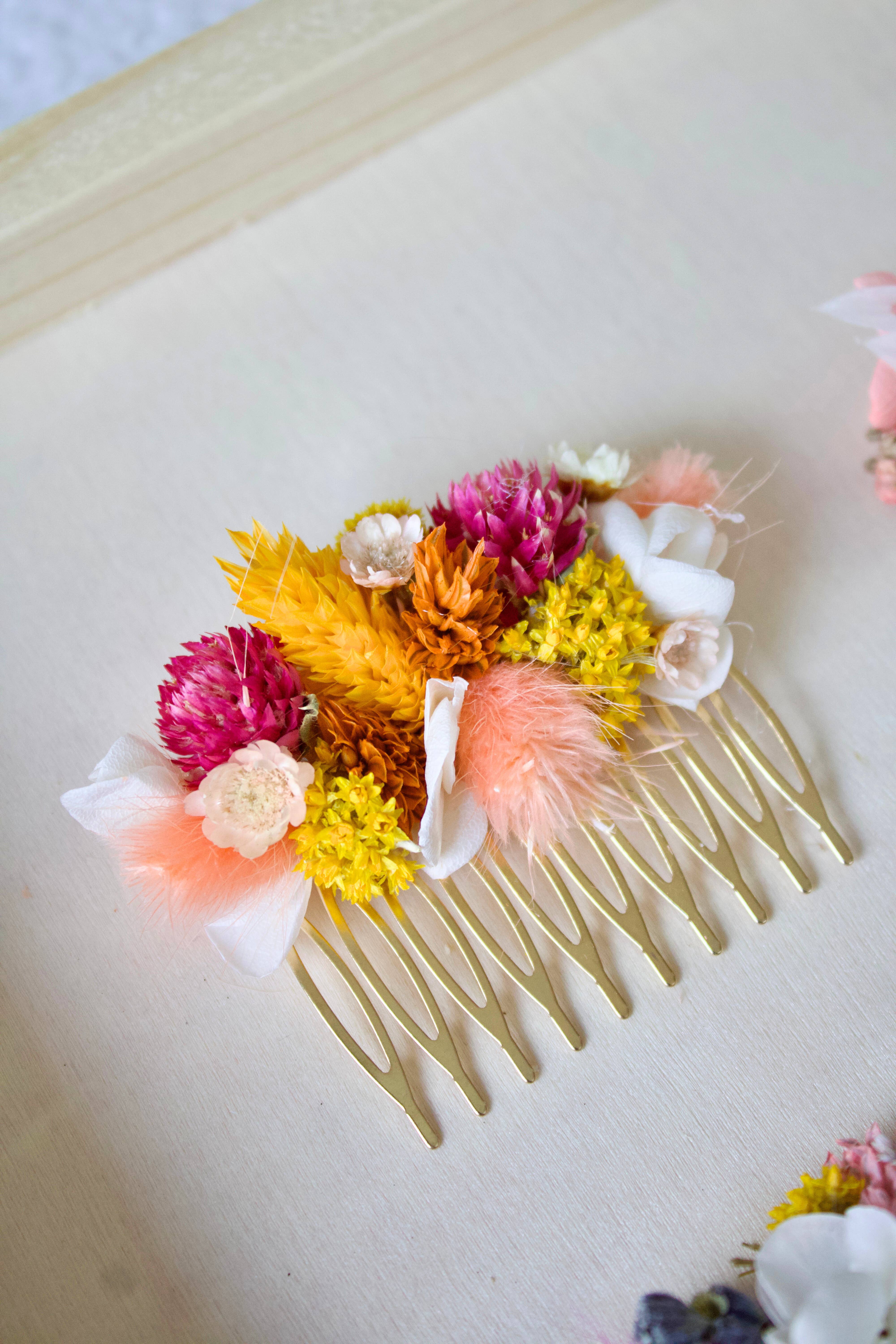 Flower Studio - Wholesale Wedding Card - Dried Flower Hair Comb0