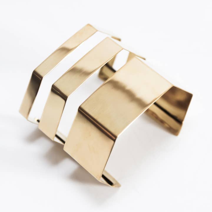 SMALL OCTAGONAL CUFF for wholesale by Avenue Chic