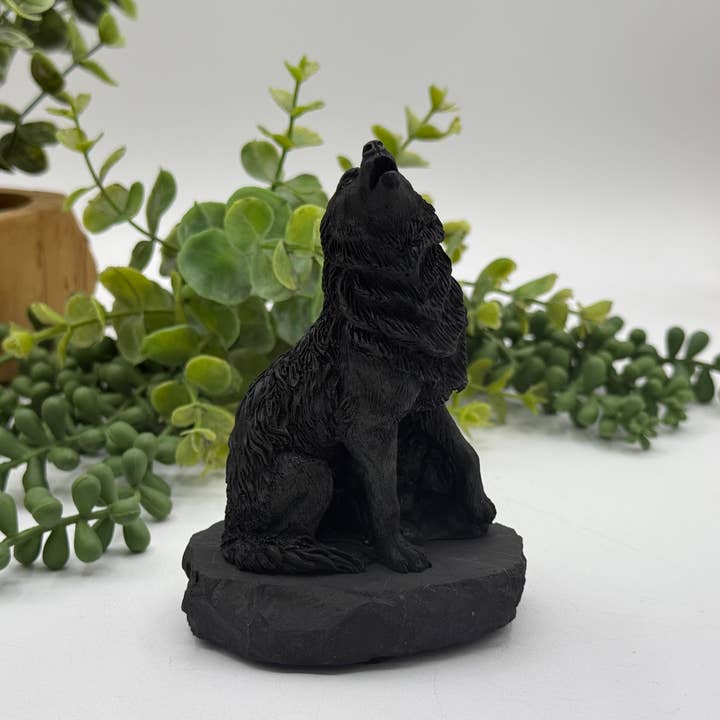 Meraki Gemstones - Wholesale Decorative Figurine - Shungite Figurine Wolf - EMF Protection
