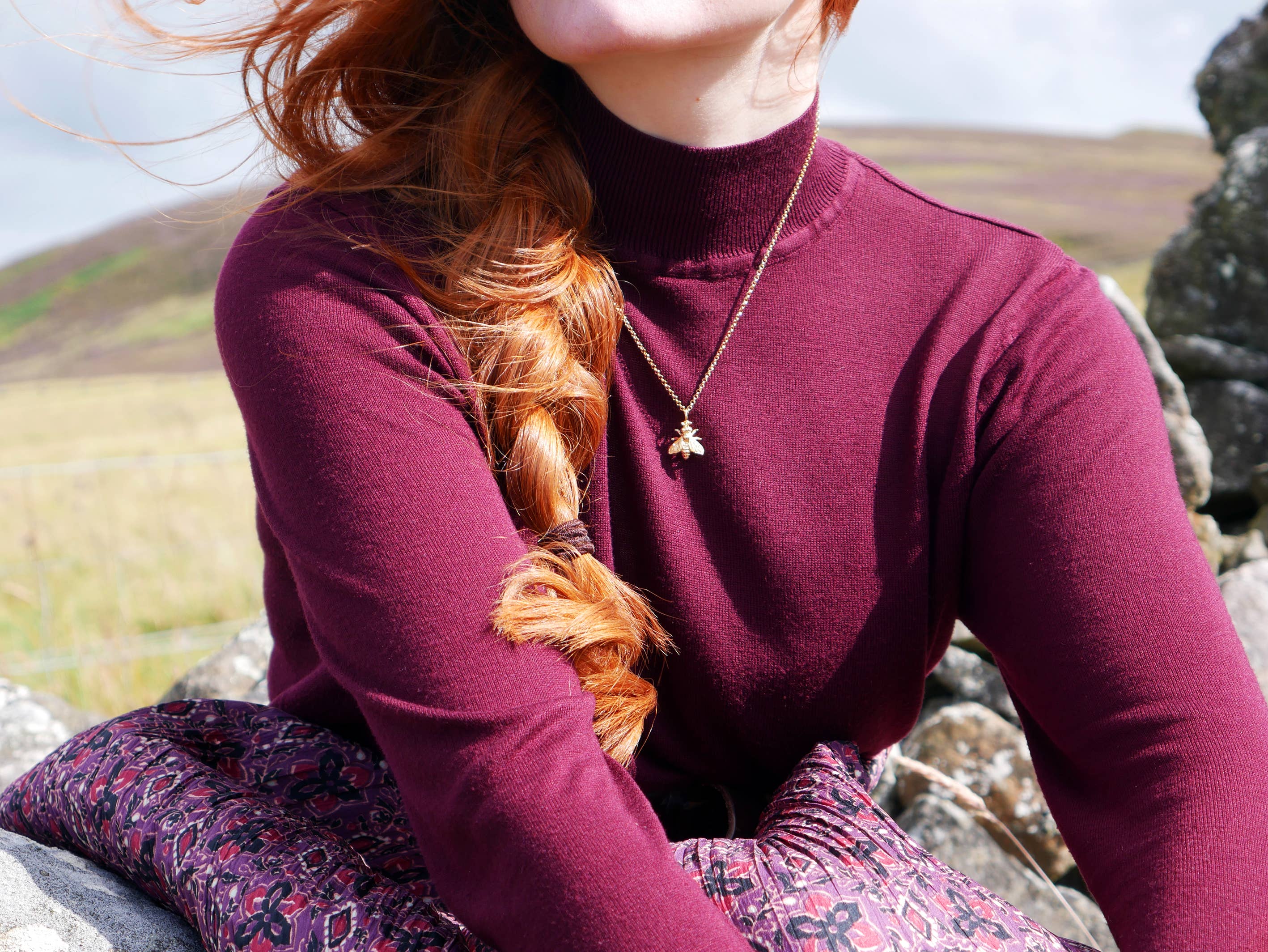 In The Heather – wholesale Pendant/charm necklace – Scottish honey bee necklace in sterling silver5