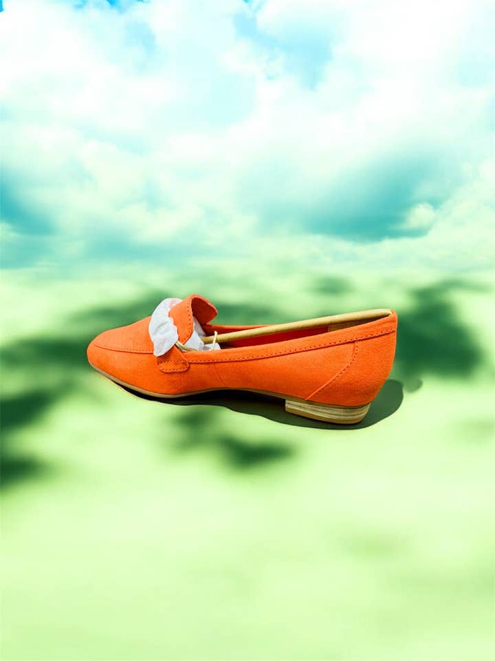 Carrot MARCO TOZZI Vegan women's elegant slip-on loafers Manufacturer number: 2-24212-42 M2421341 (Last piece) for wholesale on Faire2