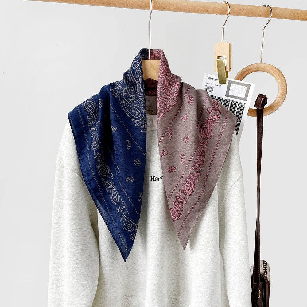 Dipped Shop - Wholesale Scarf - Women's - Splicing Print Vintage Square Silk Scarf DP25G4525