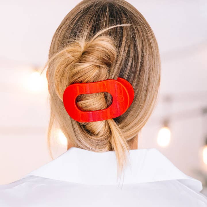 TELETIES - Wholesale Hair Clip - Women's - Round Flat Hair Clip | Medium | Rudolph Red