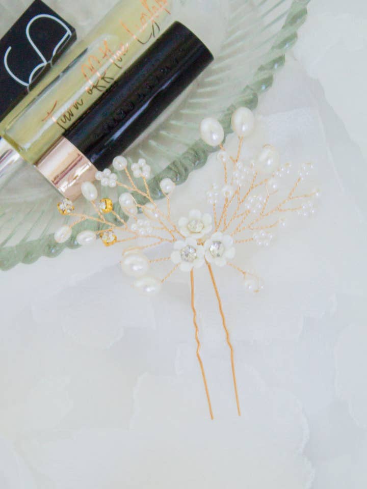 Mila Pin In Gold for wholesale by Covetd