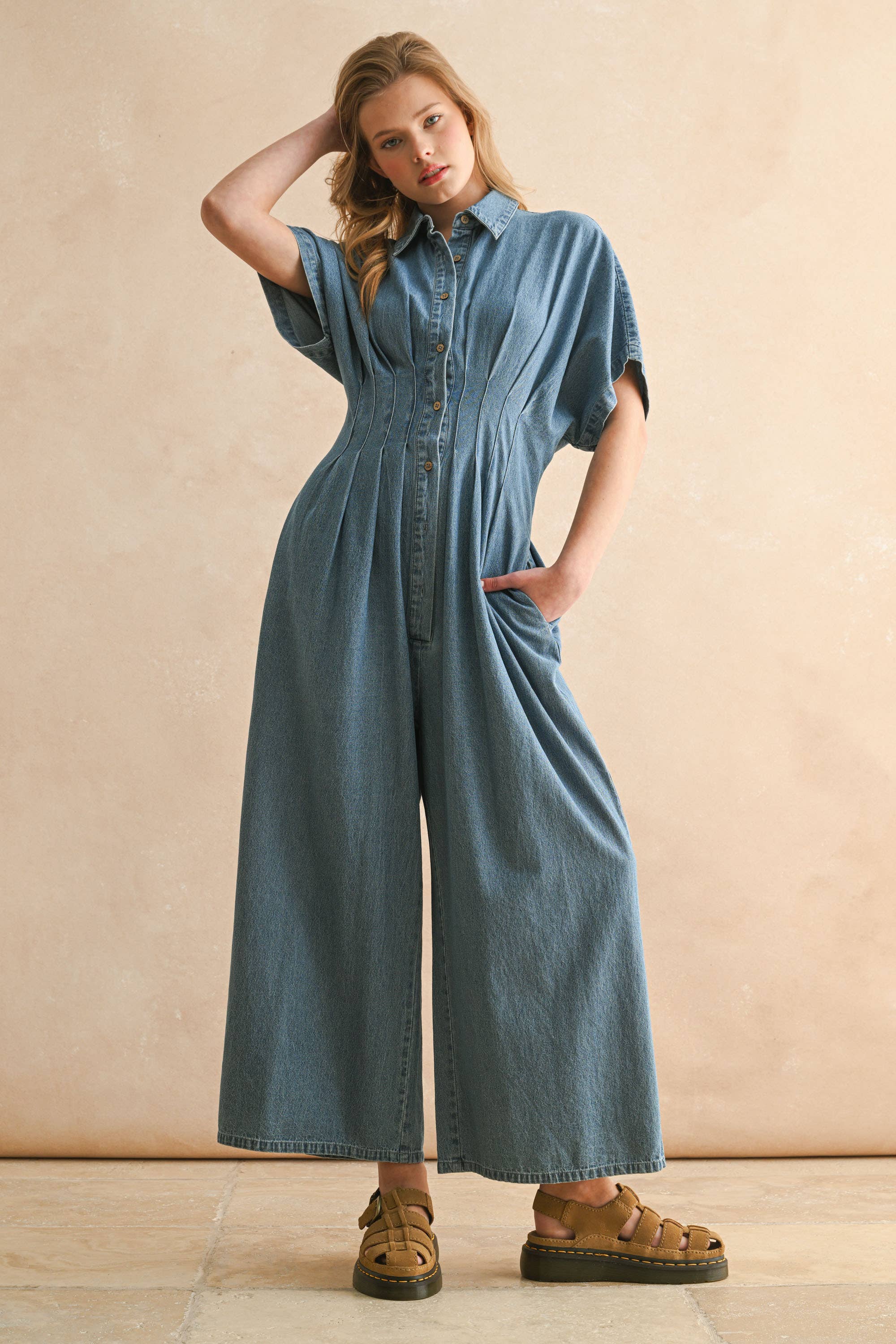 JU5542   CHAMBRAY DENIM BUTTON DOWN JUMPSUIT for wholesale on Faire3