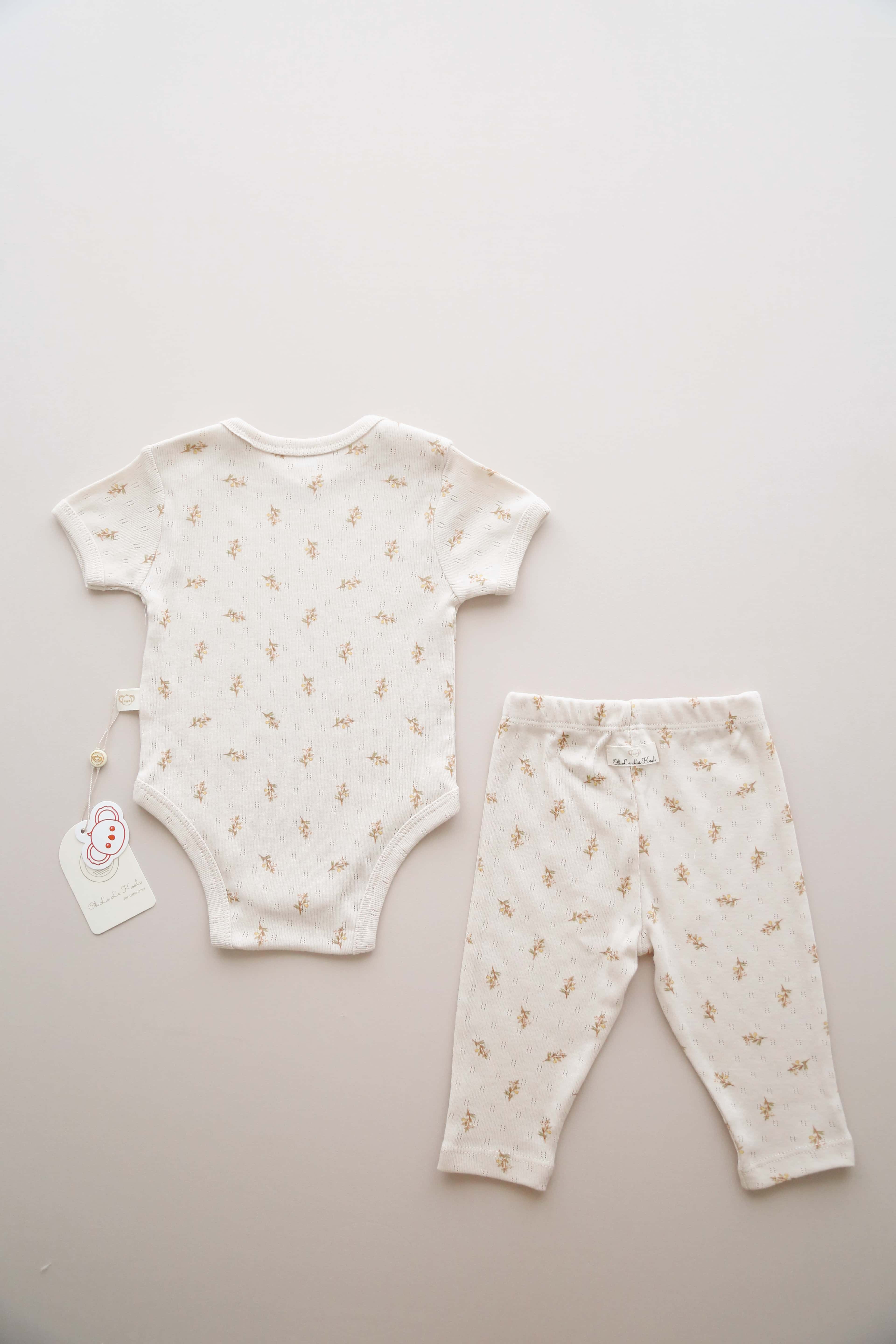 Honey and Hive - Wholesale Clothing Set - Baby - Pear Patterned 2 Piece Set1