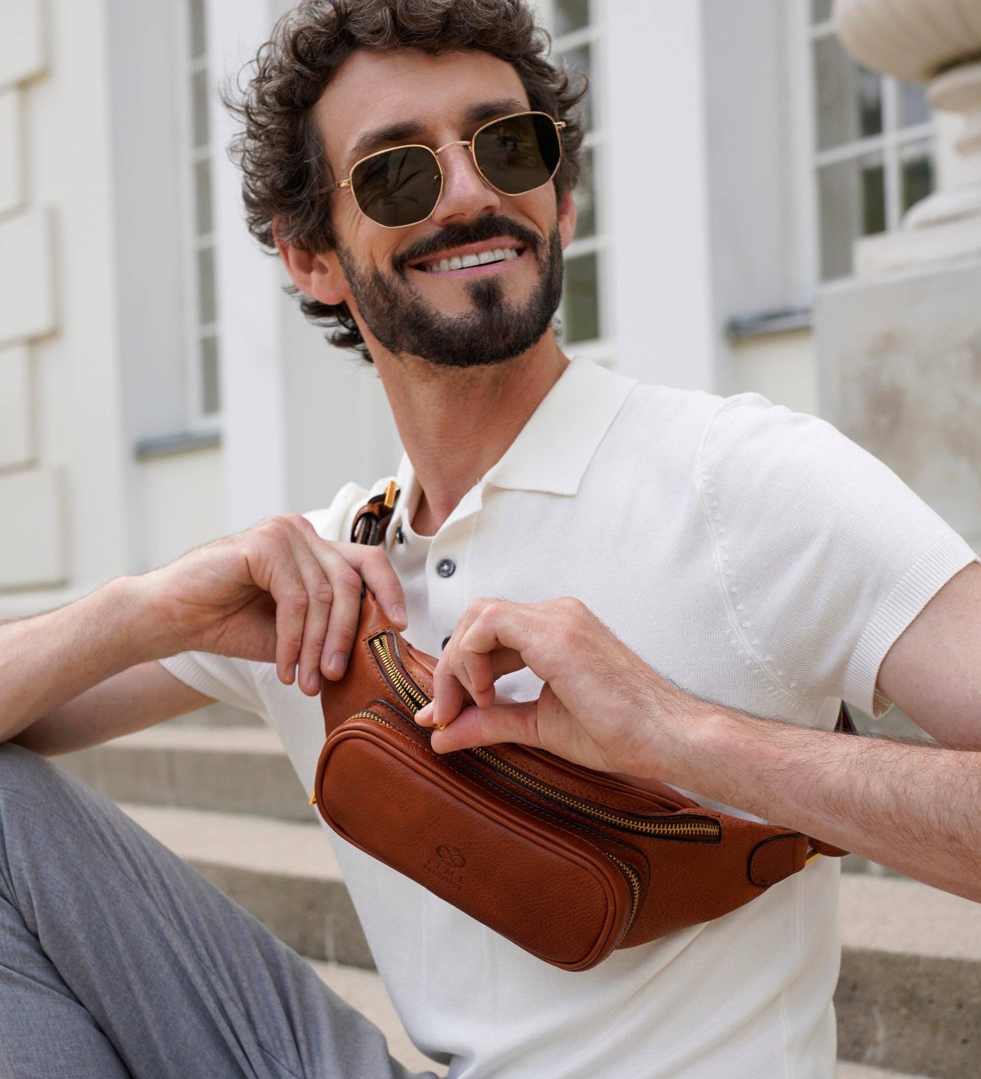 Time Resistance - Wholesale Belt Bag - Unisex - Leather Sling Bag Belly Bag - Independent People2