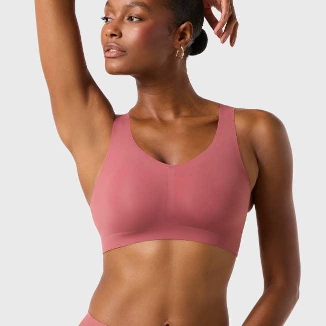 Evelyn & Bobbie - Wholesale Sports Bra - Women's - Defy Bra18