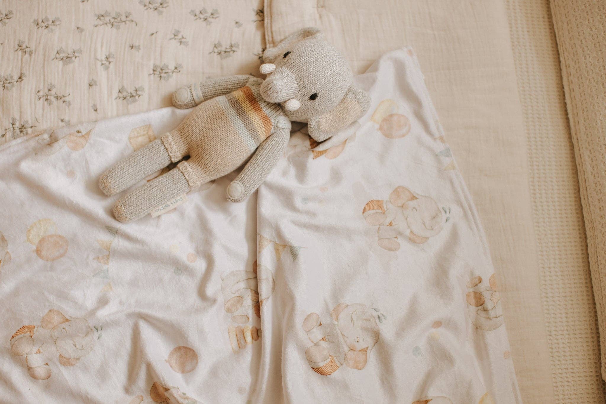 Shine on me Distribution - Wholesale Bedding Blanket - Kids & Baby - My Little Blanket - Jacques the elephant5