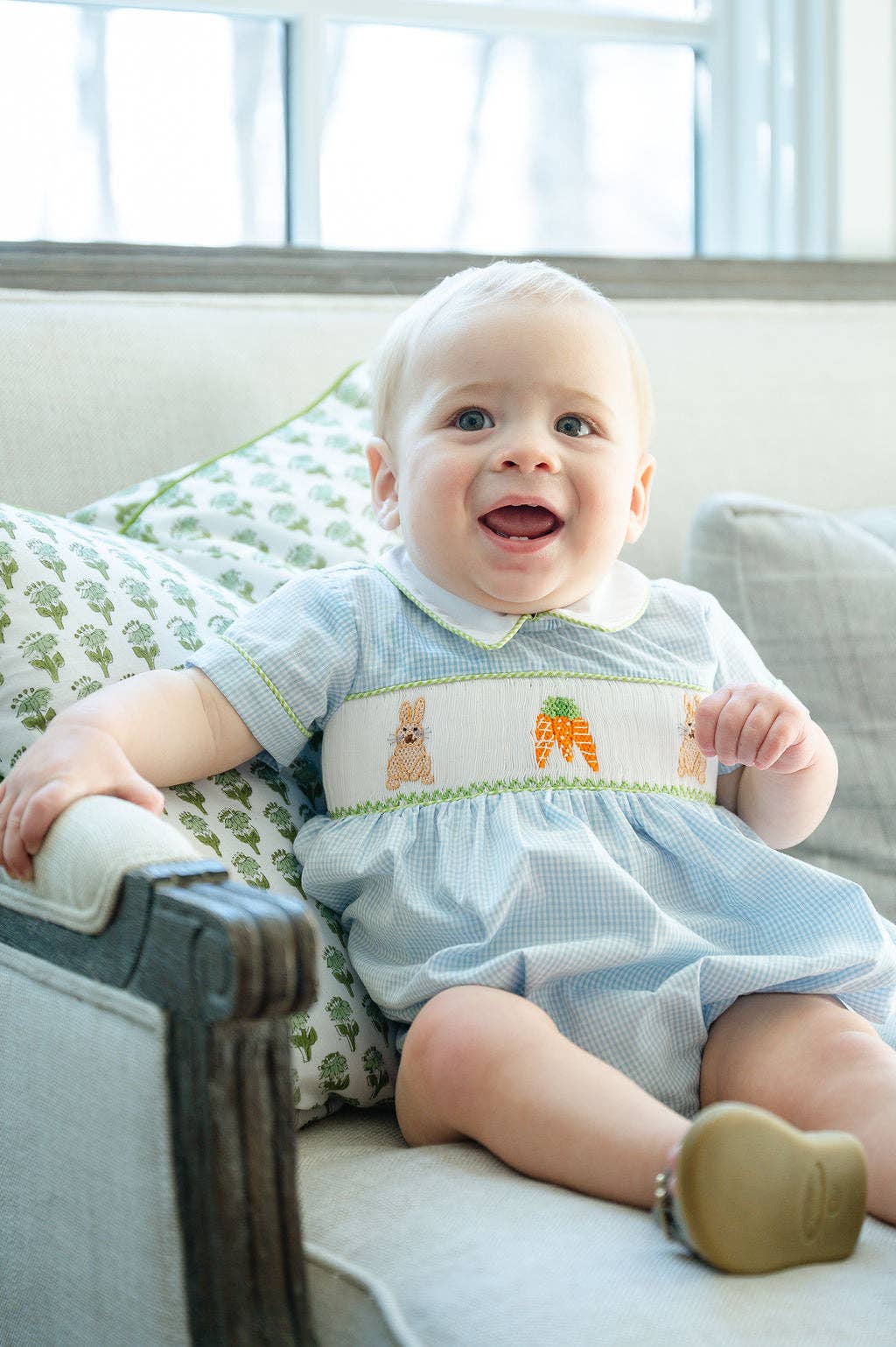 Ruth and Ralph - Wholesale Bodysuit (Non-Footed) - Baby - Easter Bunny and Carrots Smocked Henry Bubble5