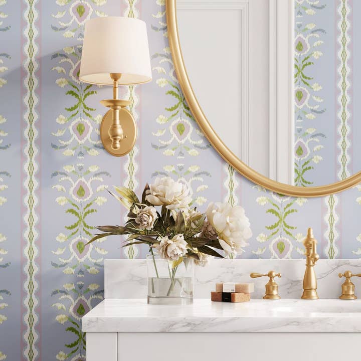 Papier Peint Autocollant Lavande à Rayures Romarin pour la vente par Laura Park Designs