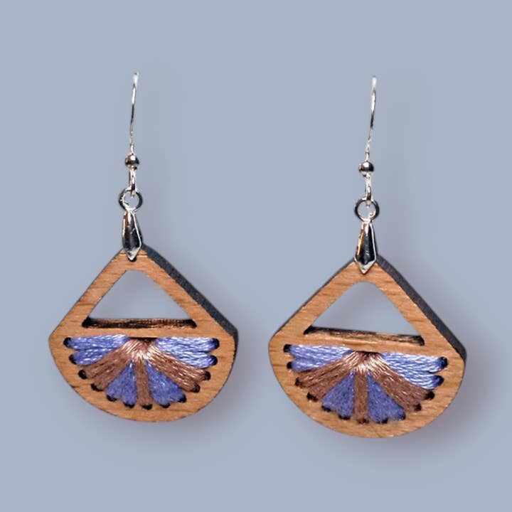 Aurabois – wholesale Hängande örhängen – Flickörhängen Färger MC0