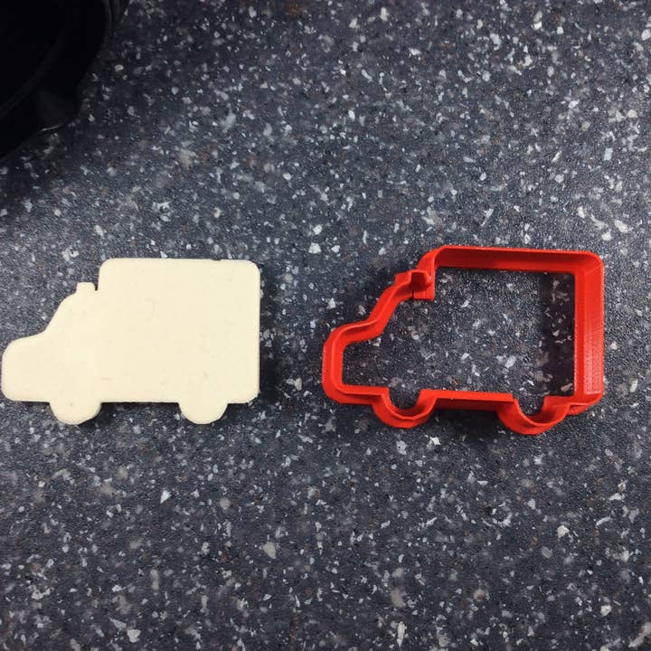 CookieCutterSupply - Wholesale Cookie Cutter - Ambulance Cookie Cutter
