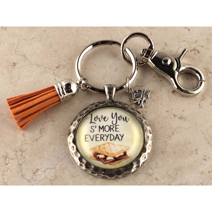 KEY48- Love You S'more Everyday Keychain pour la vente par Urban Charm