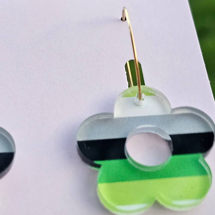 Jedi Woods LLC - Wholesale Dangle Earrings - Aromantic and Agender Pride Flag Flower Earrings3