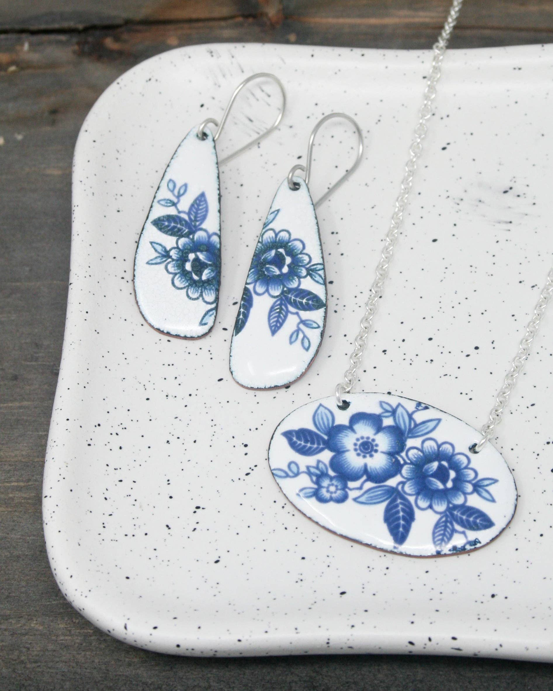 Rising Jewelry - Vente Colliers à pendentif - Collier Fleur, Héritage Bleu, Bijou Floral Vintage Cadeau4