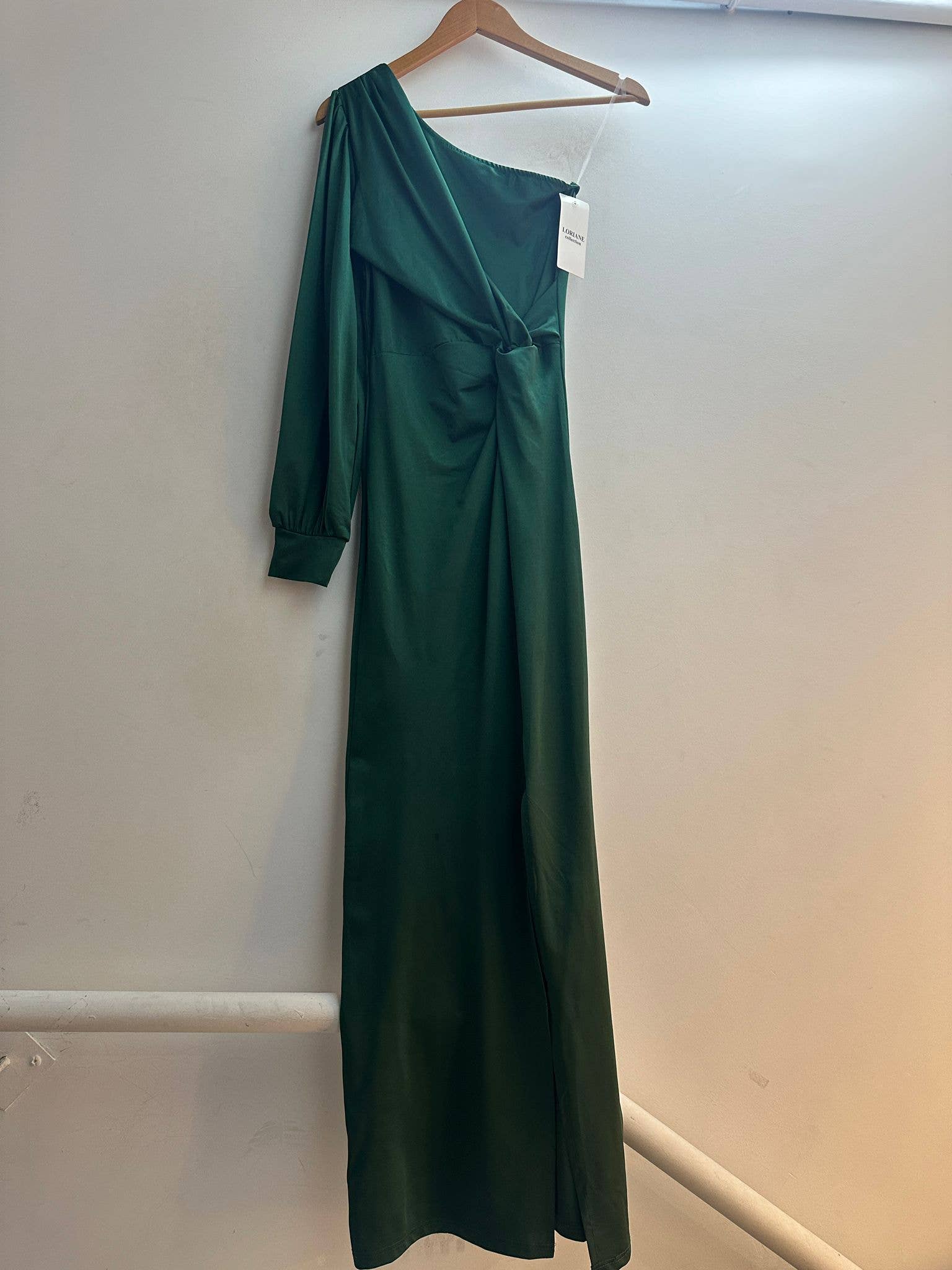 LORIANE – Engroshandel Kjole - Dame – 9724 Lang ensfarvet kjole0