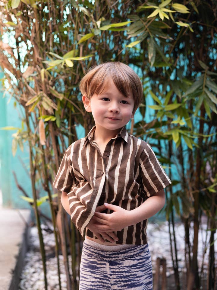 Den Store Dreng Skjorte for engroshandel hos World of Crow llc