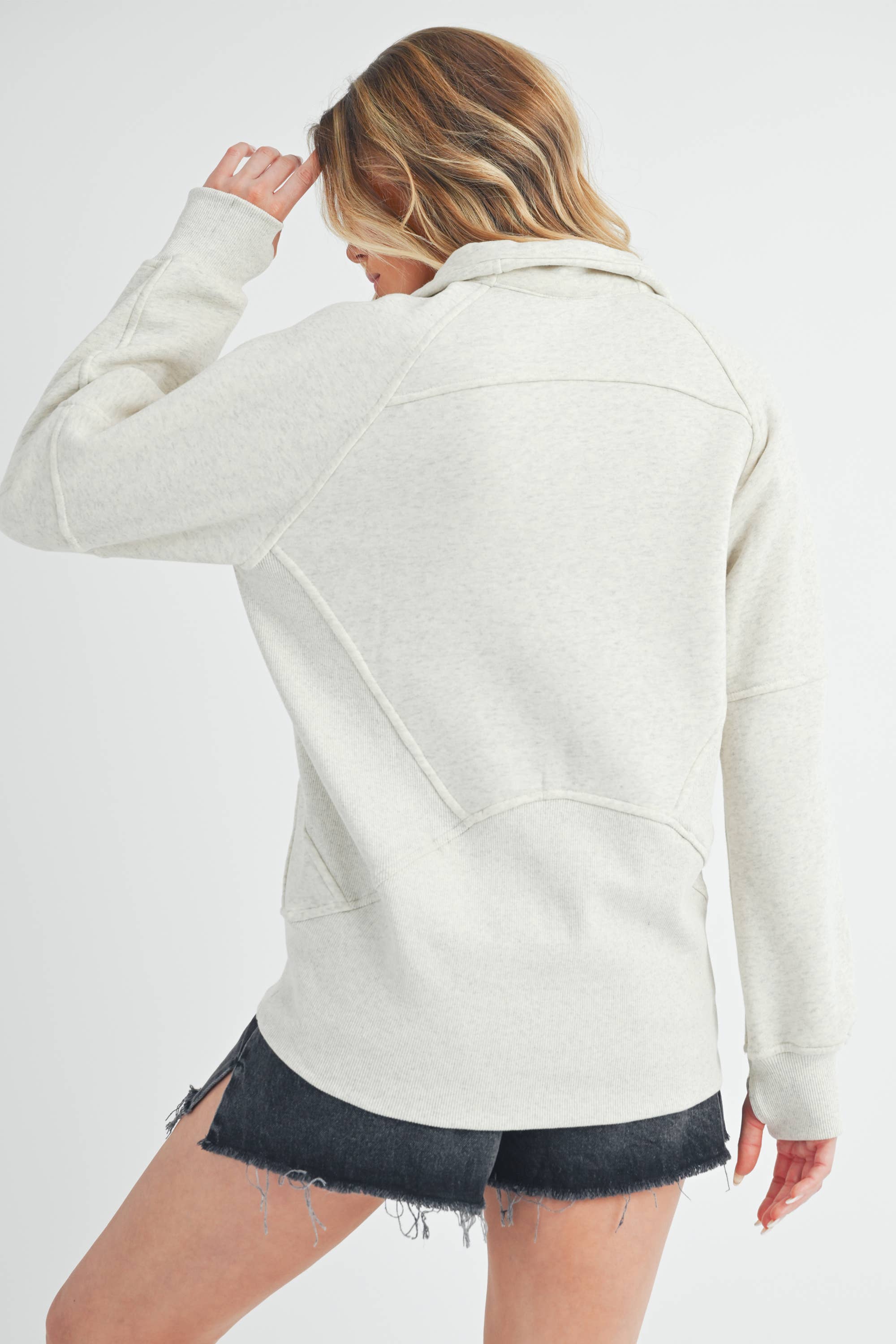 AEMI + CO - Wholesale Sweatshirt - Dames - 986DK lange Dove trui met halve rits en col12