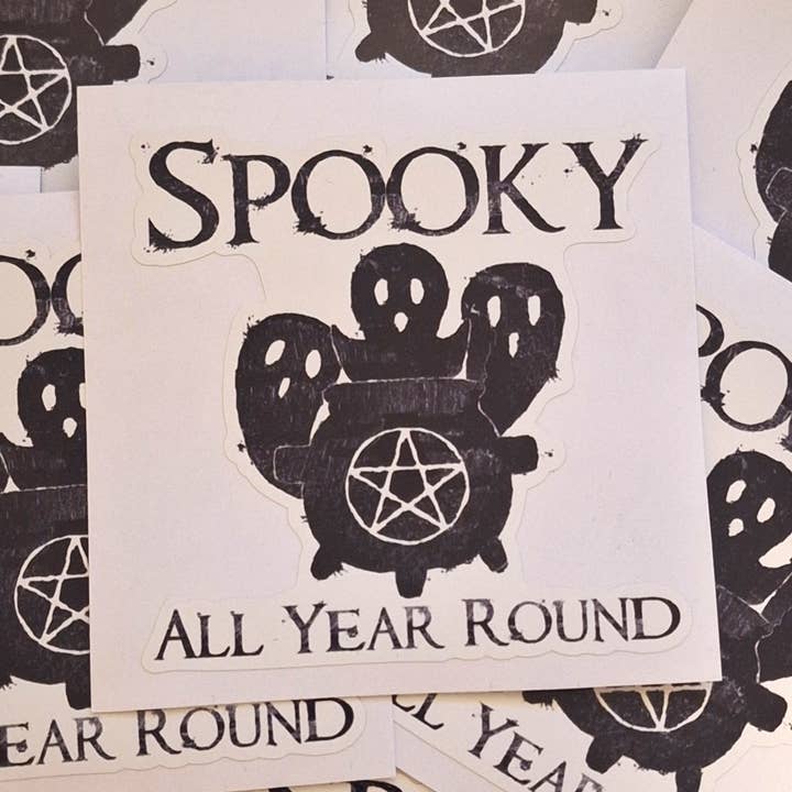 Adesivo in vinile Spooky per tutto l'anno per la vendita all'ingrosso da parte di Gen Aumonier Art