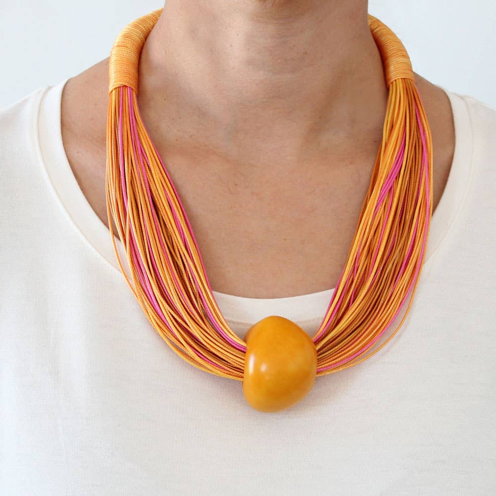Muichic Natural Jewelry - Vendita all'ingrosso Collane di perline/perle - Collana Threads Tagua fatta a mano Fairtrade leggera3