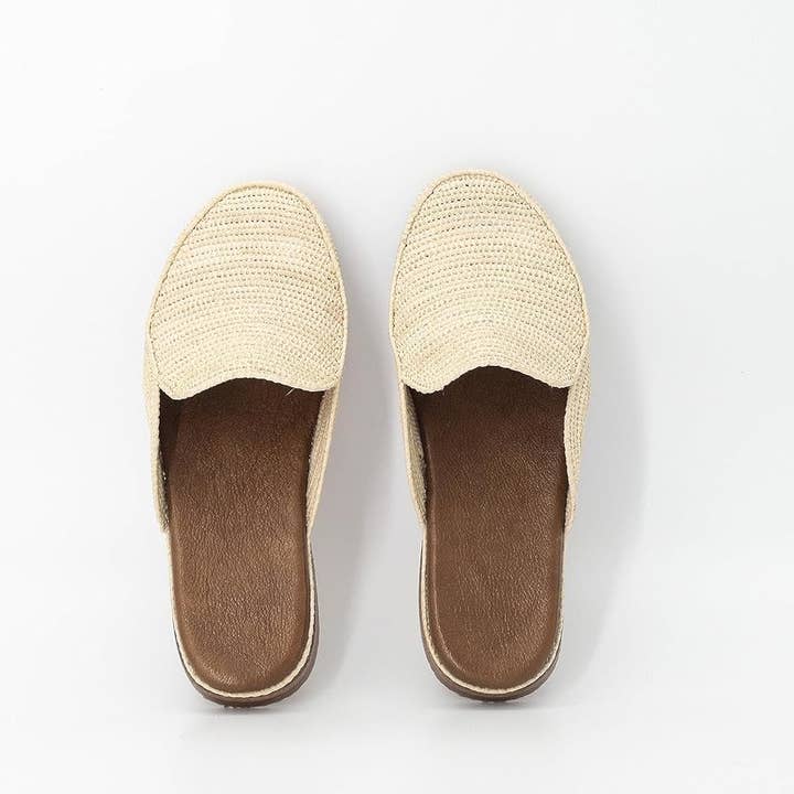 Beige Moroccan Raffia Slippers, Raffia shoes, raffia flats, Raffia for wholesale on Faire6