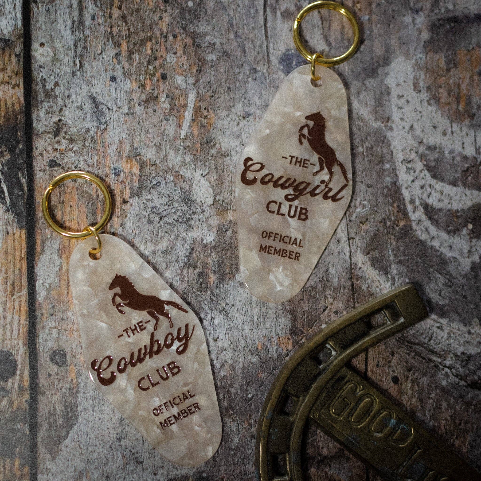 Rock And Rose Motel – wholesale Keychain – Unisex – The Cowboy Club Motel Keychain1