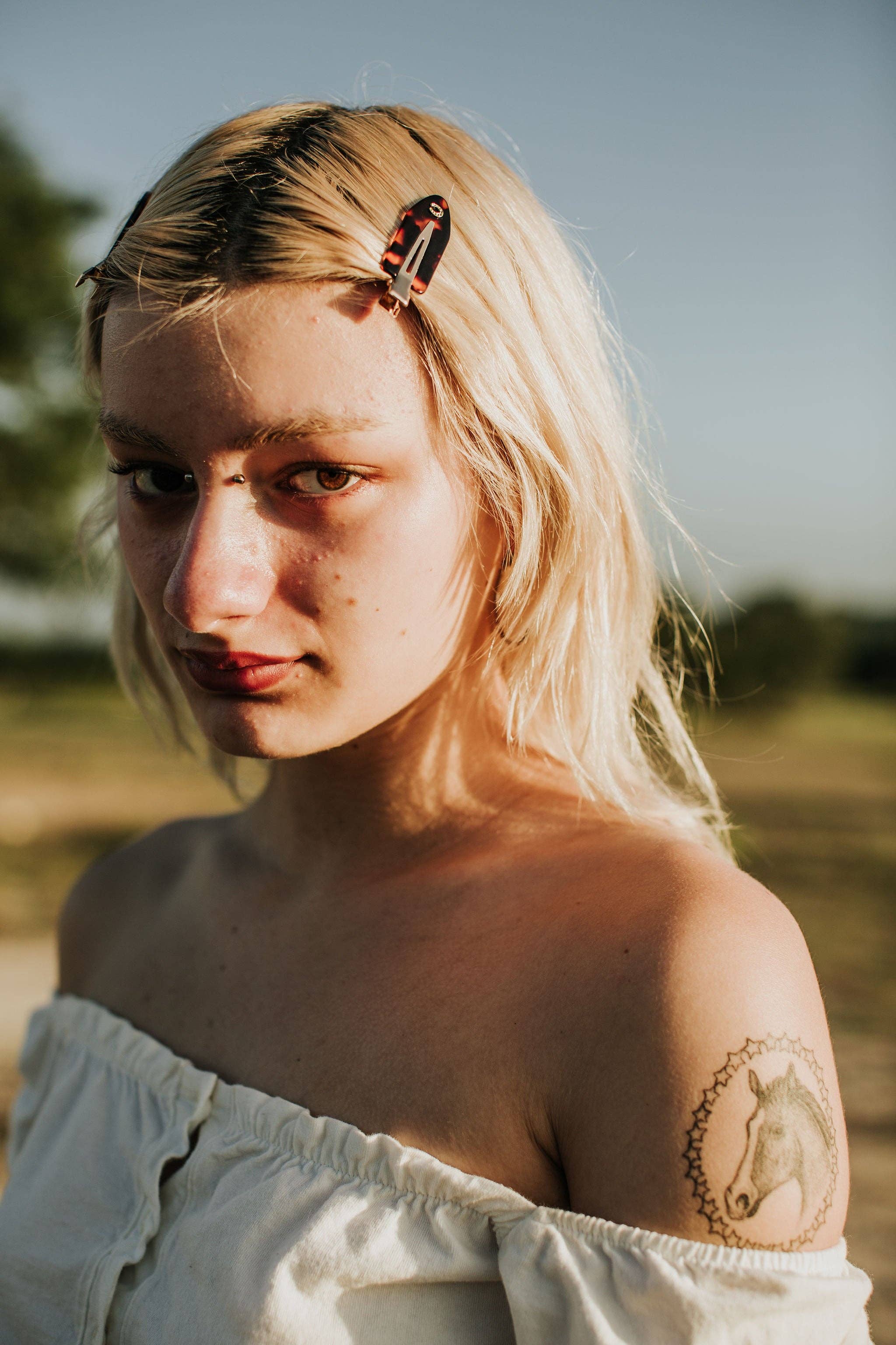 Hey Ricochet - Wholesale Hair Clip - Women's - Good Luck, Babe Setting Clips1