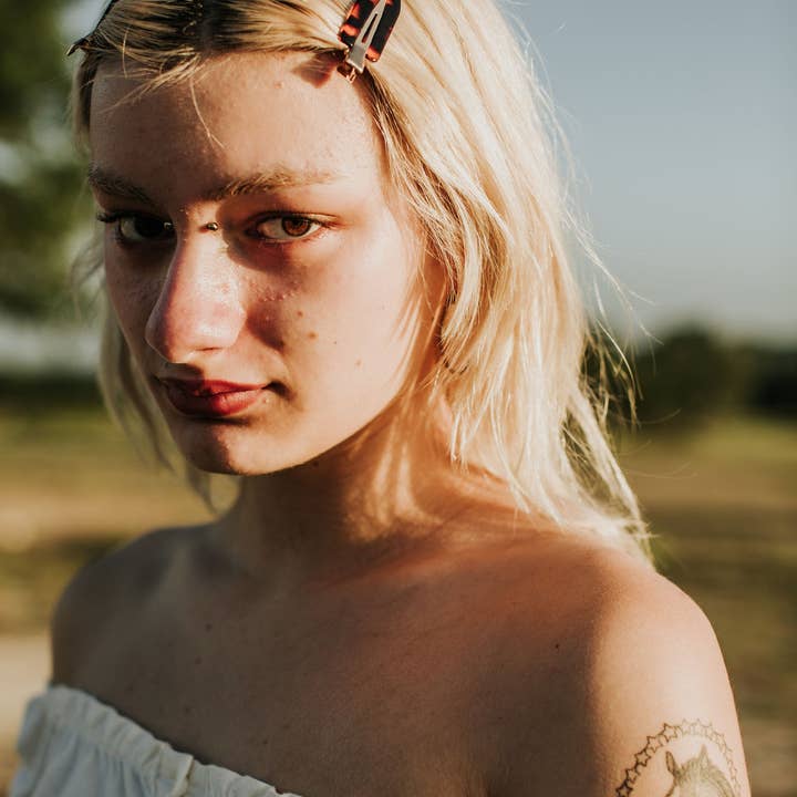 Hey Ricochet - Wholesale Hair Clip - Women's - Good Luck, Babe Setting Clips1