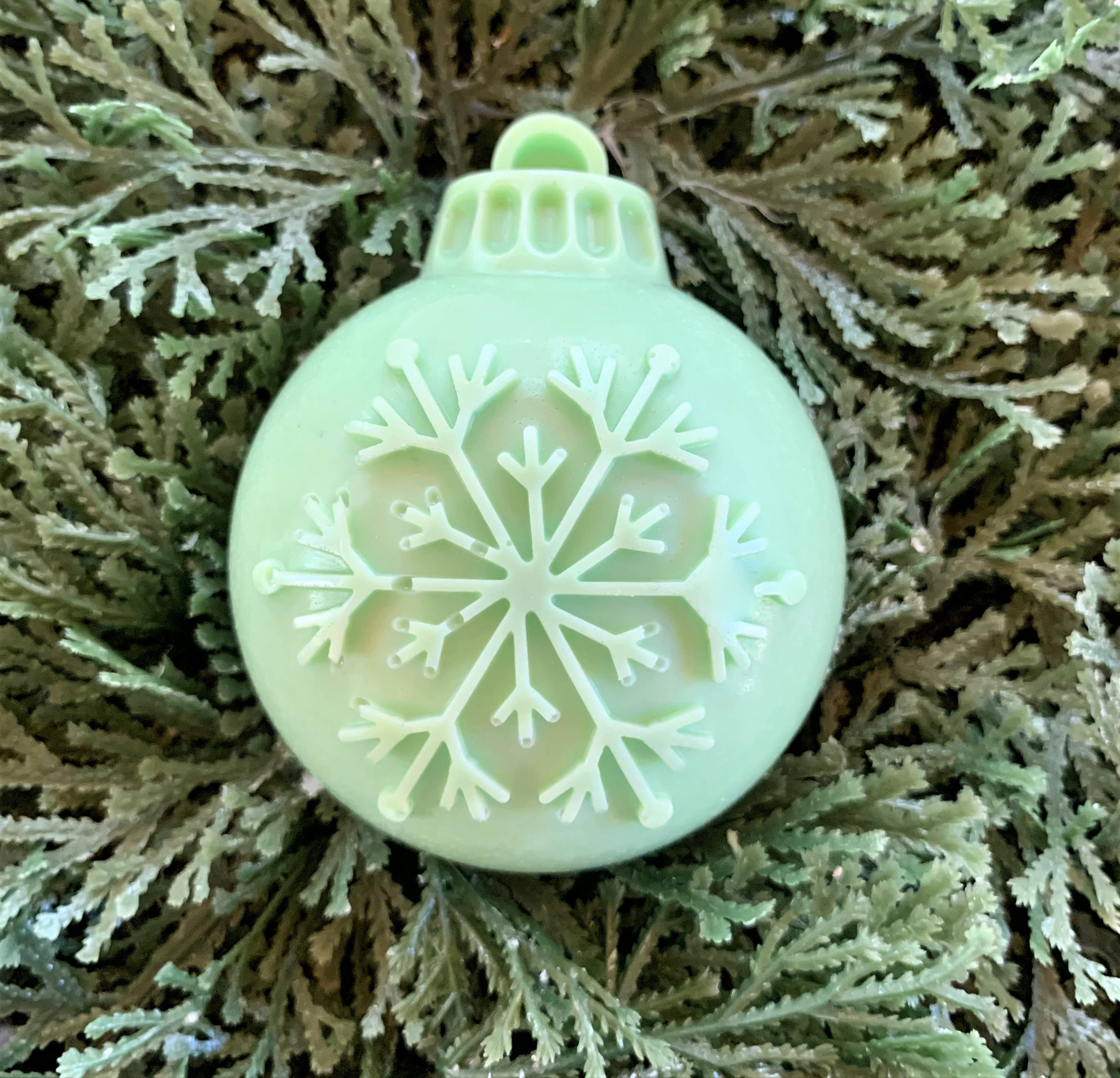 Plunk Soap and Candle Company – wholesale Bar Soap – Ornament Snowflake Soap | Gift Soap |  Favors | Guest Soaps1