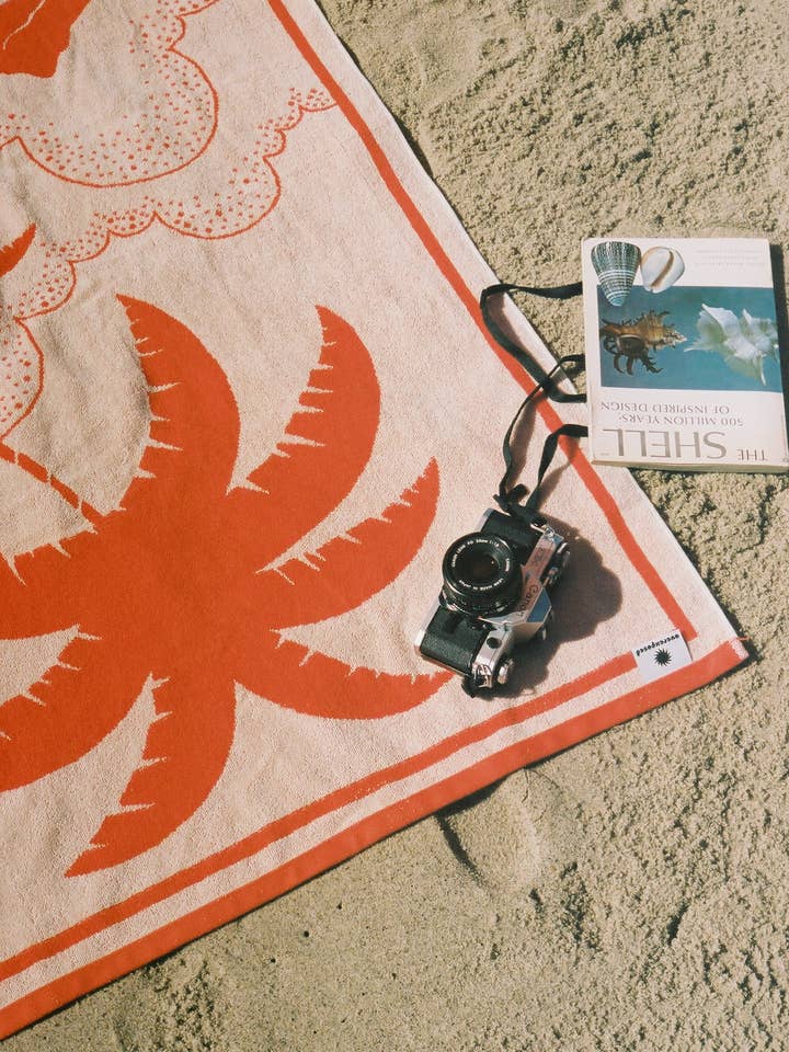 Hanalei Palm Towel for wholesale by Overexposed