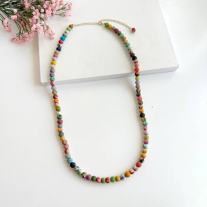 Kantha Essentials lang halskæde for engroshandel hos WorldFinds