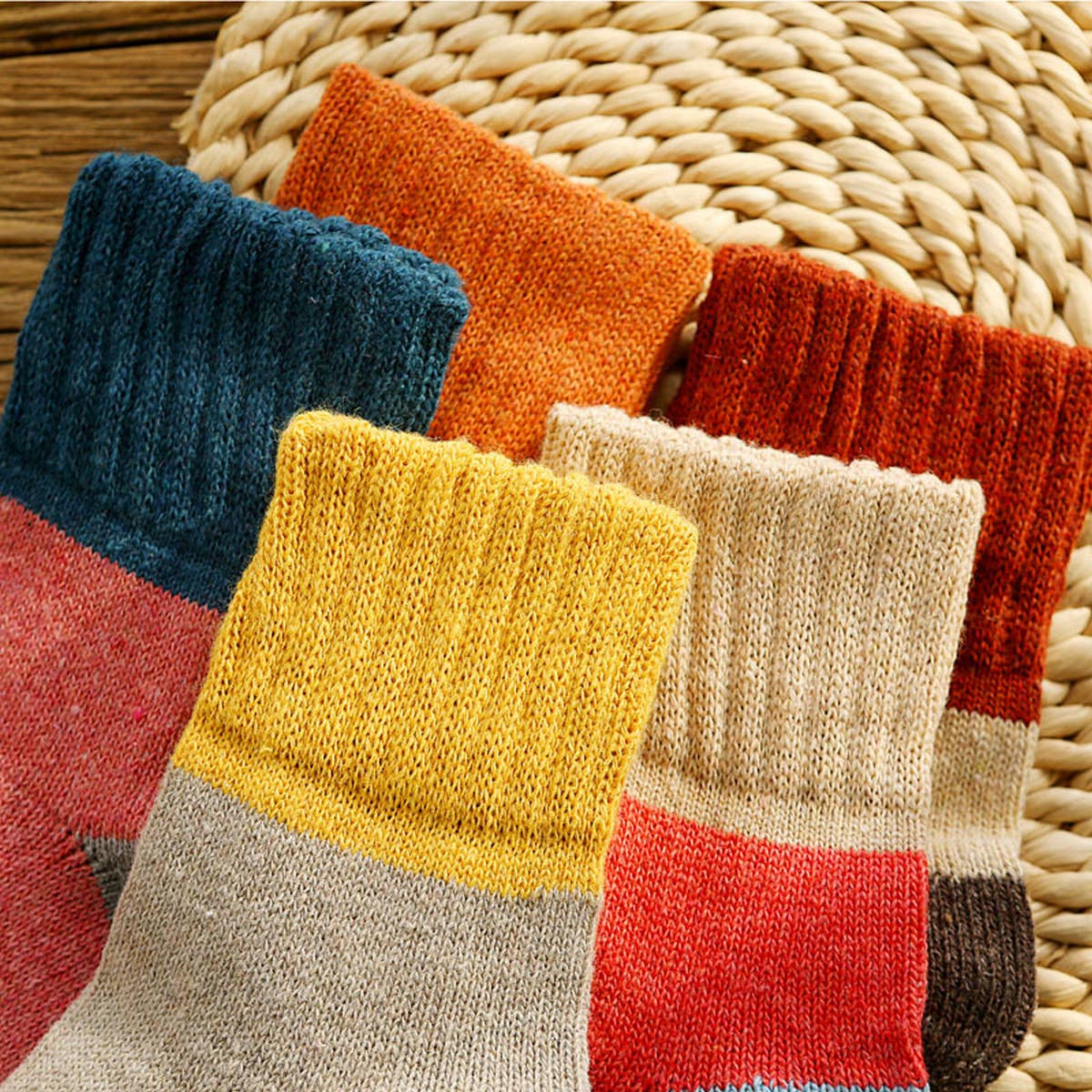 ACCITY - Wholesale Socks - Women's - WINTER COLOR MATCHING 5 PAIRS OF SOCKS PER PACK_CWMS07029