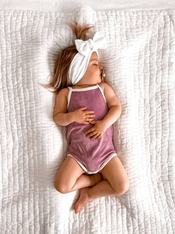 With Love for Kids - Wholesale Bodysuit (non-footed) – Baby - Terri Singlet Onesie/Top - IRIS1