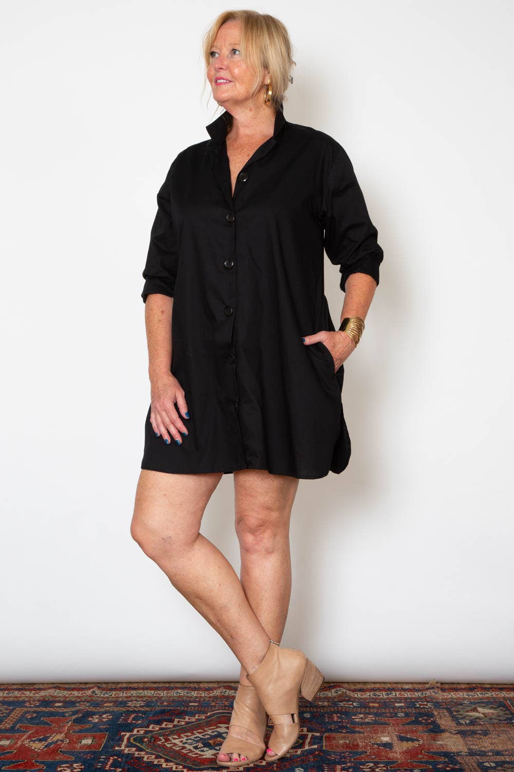 Black Poplin Stacey Dress for wholesale on Faire3