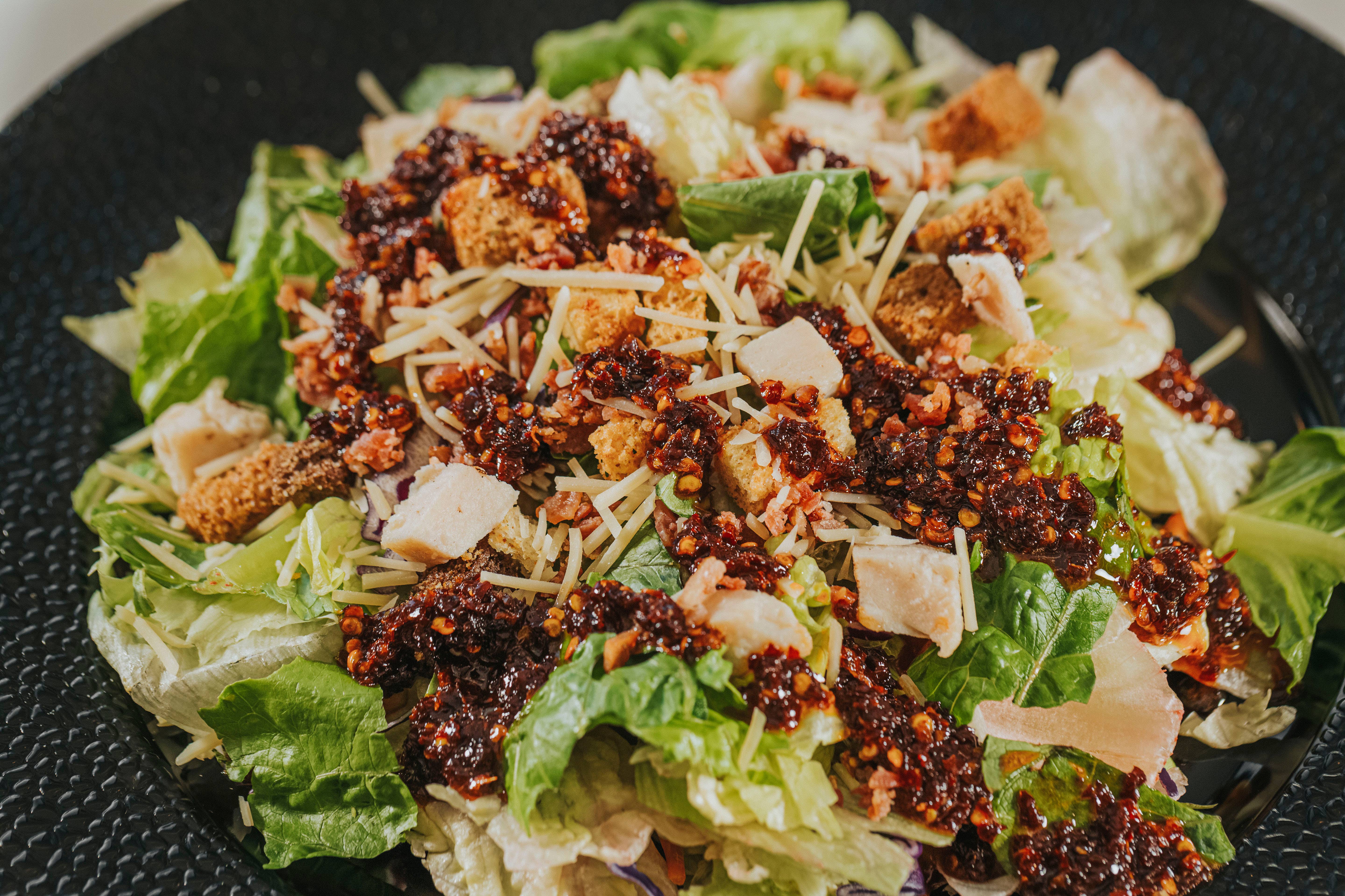 Me's Way LLC - Wholesale Sauce - MẸ’S WAY CHILI SAUCE – REGULAR-16oz8