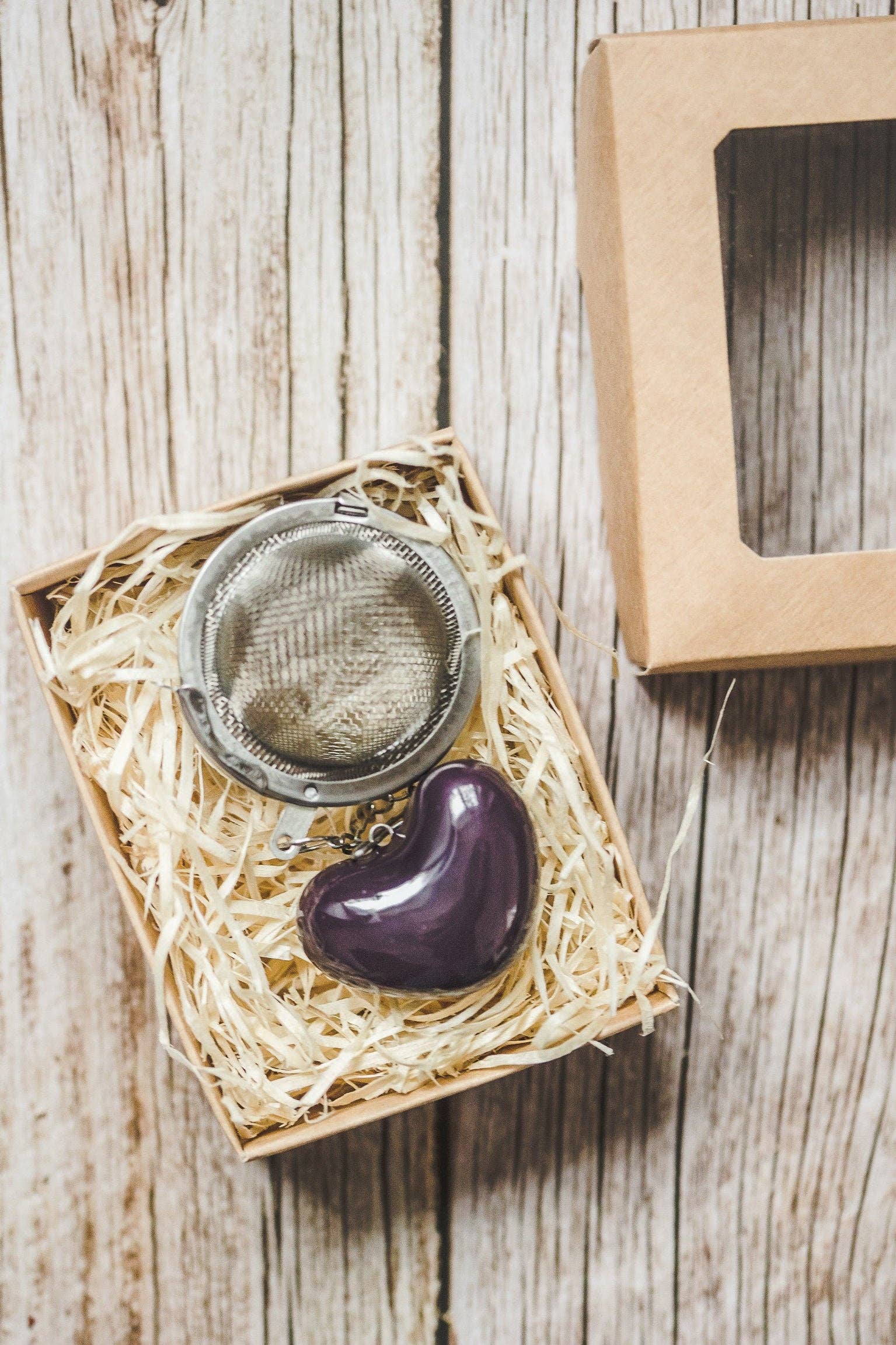 Danutė Murauskienė - Wholesale Tea Strainer/Infuser - Tea infuser with purple heart2