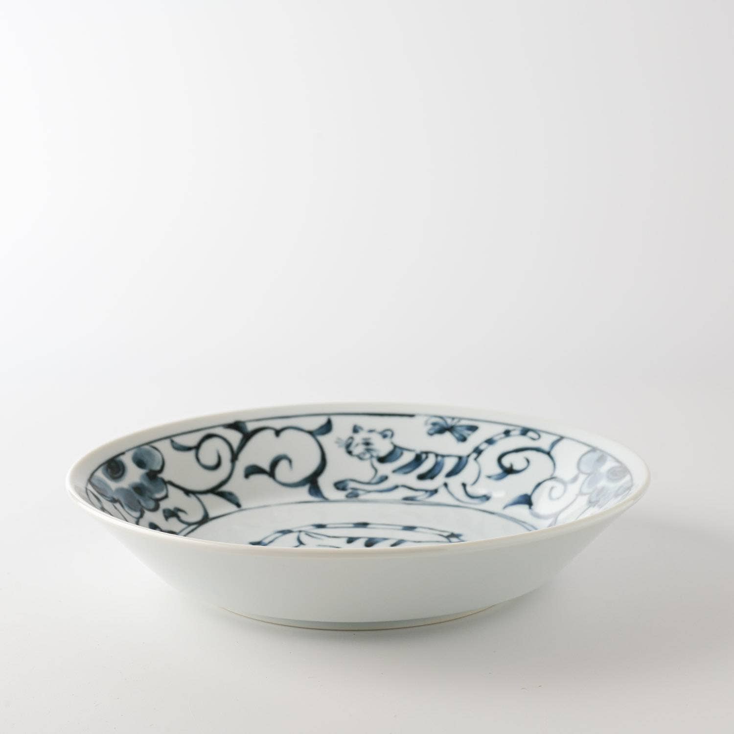 Yamani - Wholesale Dinner Plate - Japanese Cats 20.7cm Pasta Plate - Beard2