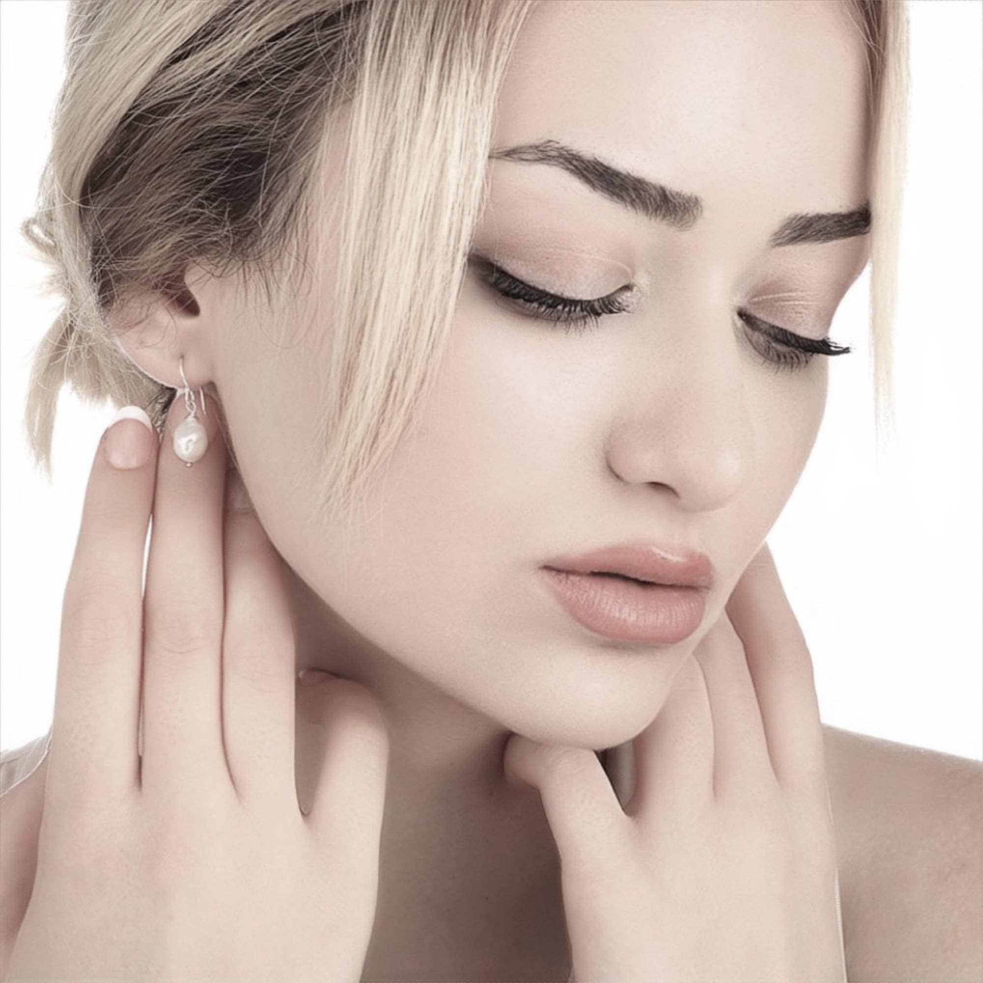 MadamLili - Vendita all'ingrosso Parure di gioielli - Set di gioielli con perle Keshi barocche – Argento sterling 925 placcato oro 18k | Collana 50cm & Orecchini | Ipoallergenico | Senza nichel4