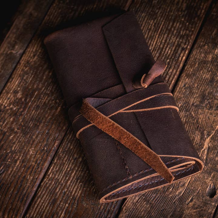 Craft and Lore - Wholesale Humidor/Cigar Accessory - Rustic Leather Pipe Roll17