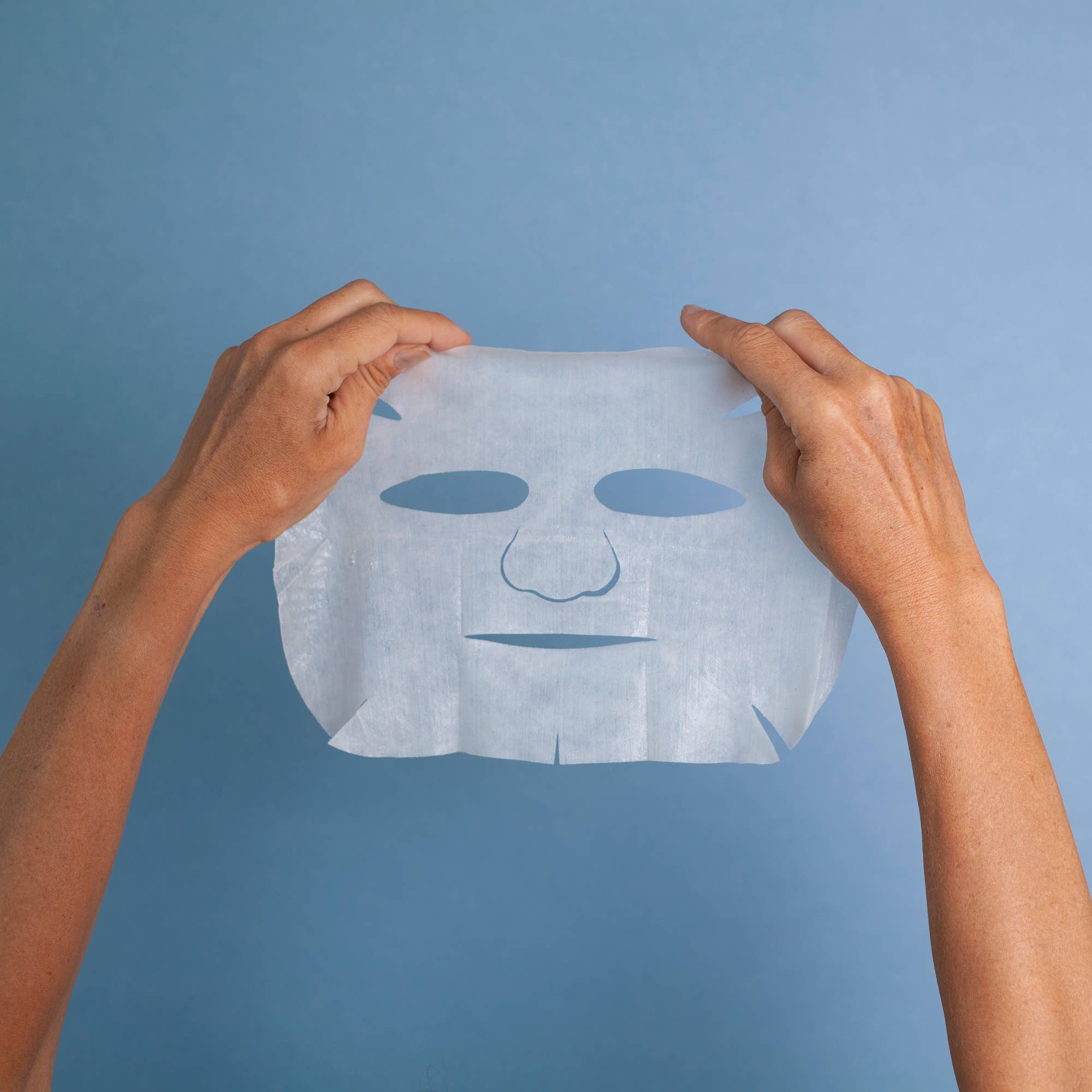 Les Poulettes Paris - Wholesale Skincare Face Mask - Cosmos Organic Certified Organic Hydra Freshness Cotton Mask1