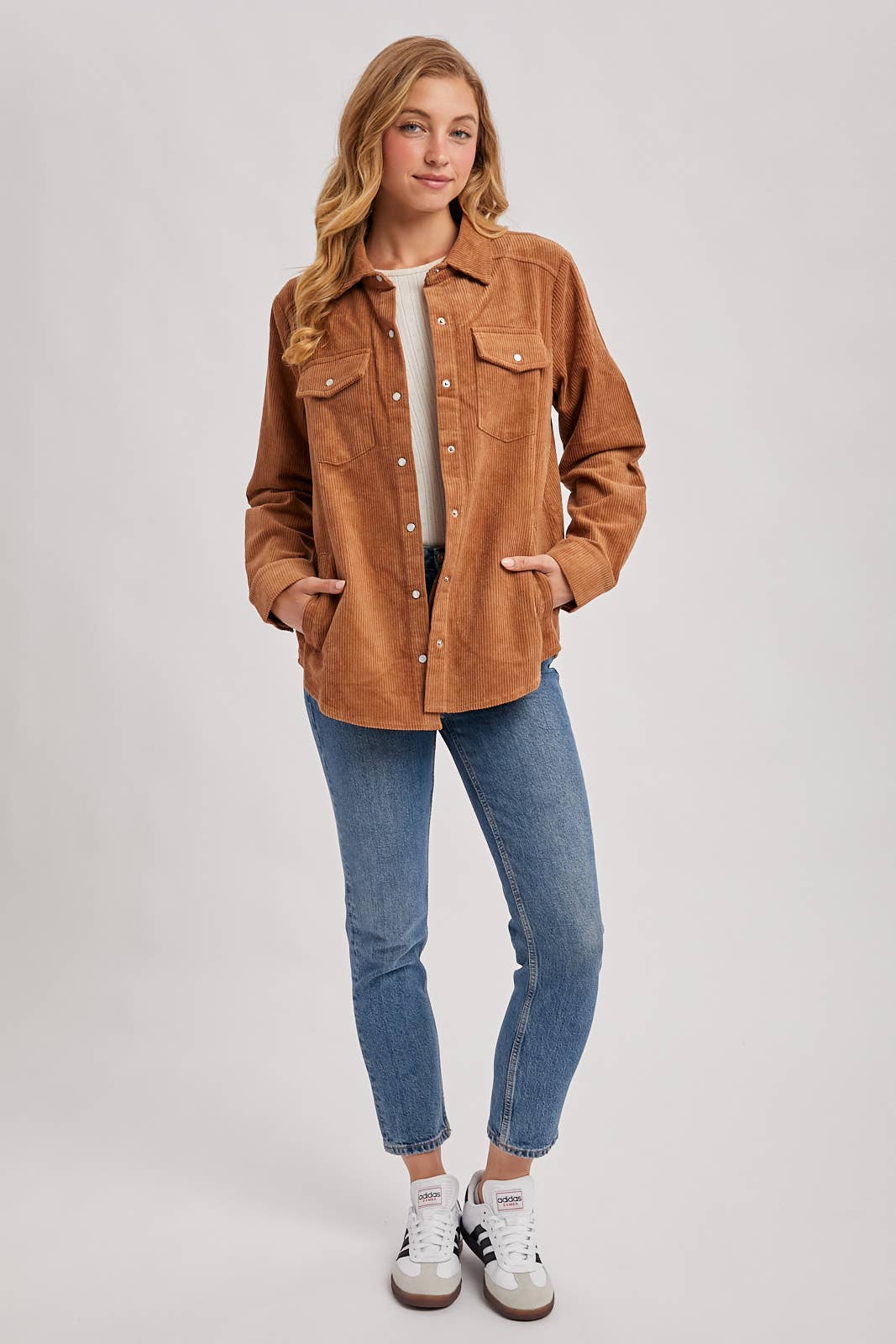 Bluivy – wholesale Shirt Jacket/Shacket - Women’s – CORDUROY BUTTON DOWN SHACKET WITH POCKETS7